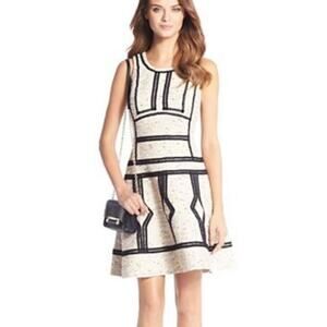 Diane Von Furstenberg Margot Dress Tan & Black Woven Fit & Flare Sz 10